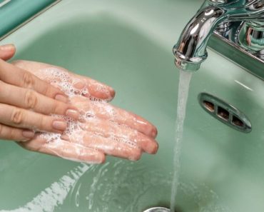 Vous devez vous lavez les mains avant de toucher ces 10 choses inoffensives