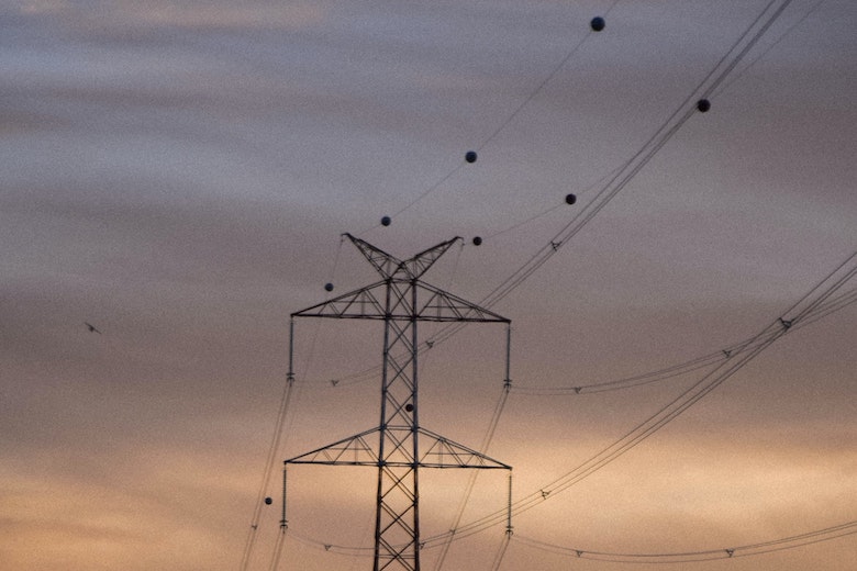 A Quoi Sert Les Boules Sur Les Lignes Haute Tension